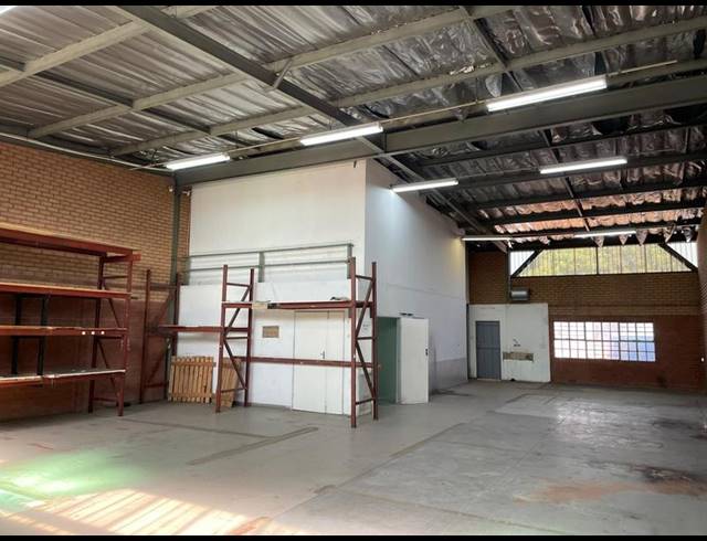INDUSTRIAL PROPERTY TO RENT IN HENNOPSPARK